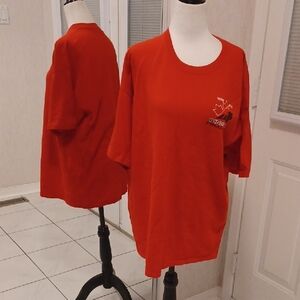 4/$40 New Red Hockey Finalists Tee - Size XL